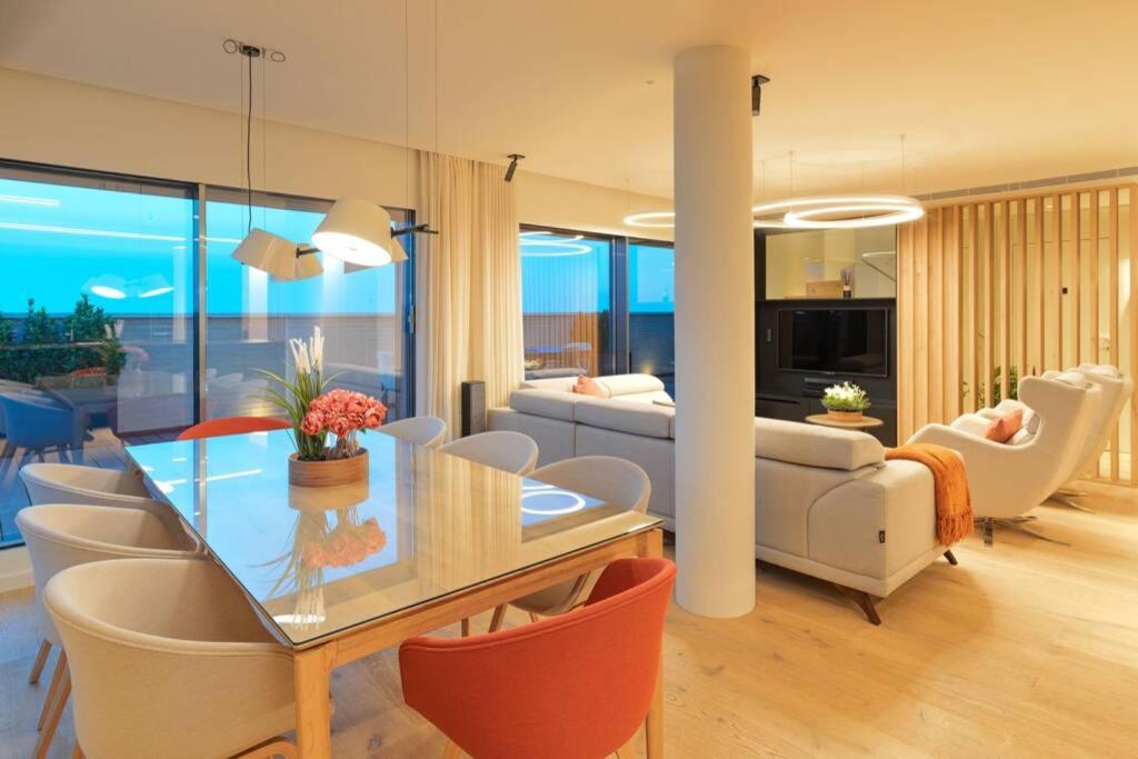 D&R Penthouse On The Beach Apartment Malaga Exterior photo