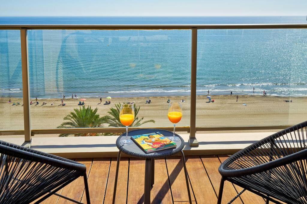 D&R Penthouse On The Beach Apartment Malaga Exterior photo