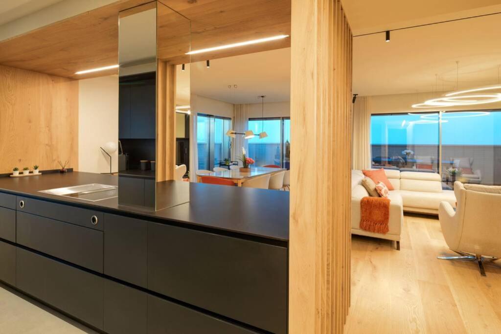 D&R Penthouse On The Beach Apartment Malaga Exterior photo