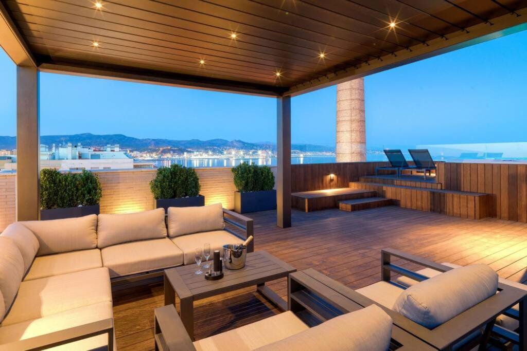 D&R Penthouse On The Beach Apartment Malaga Exterior photo